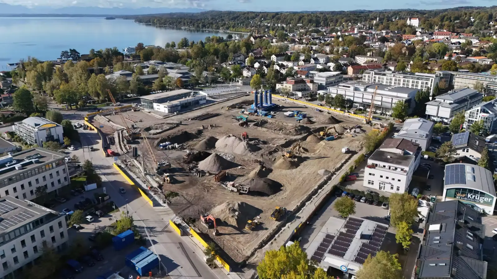 Drohnenaufnahme der moosaik-Baustelle am Ortseingang von Starnberg